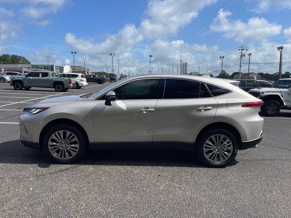Toyota Venza Limited      2022