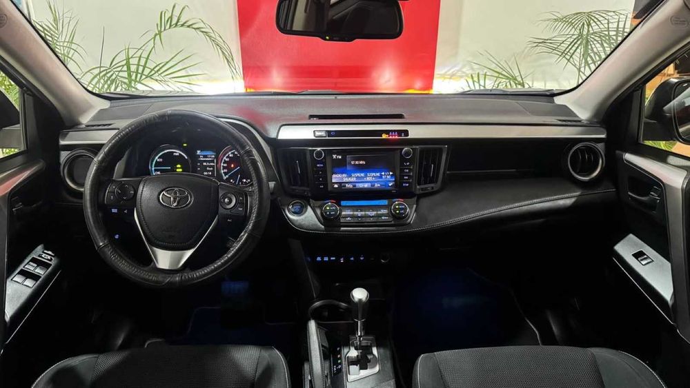 Toyota RAV4 2017 2.5 E-CVT Hybrid (197 к.с.) 2WD • Dynamic