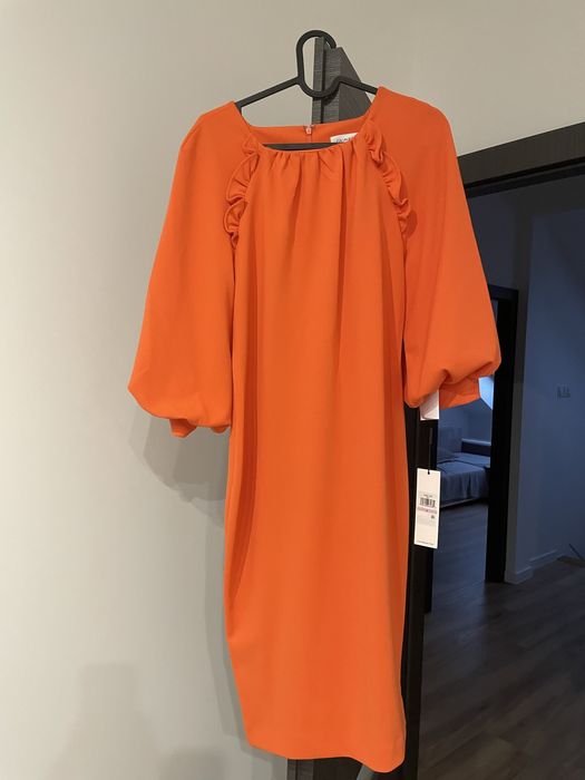 Nowa sukienka Calvin Klein 36