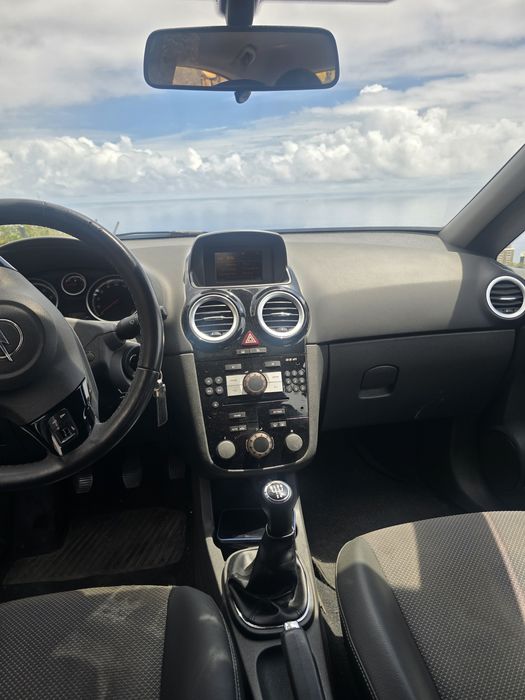 VENDO OPEL CORSA D 1.2 gasolina