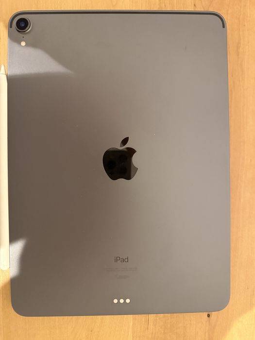 iPad Pro 11” 2018 + smart cover