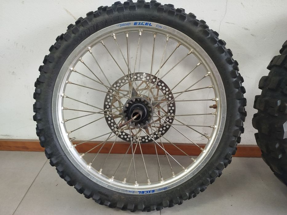 Rodas Excel 21/18 Husqvarna