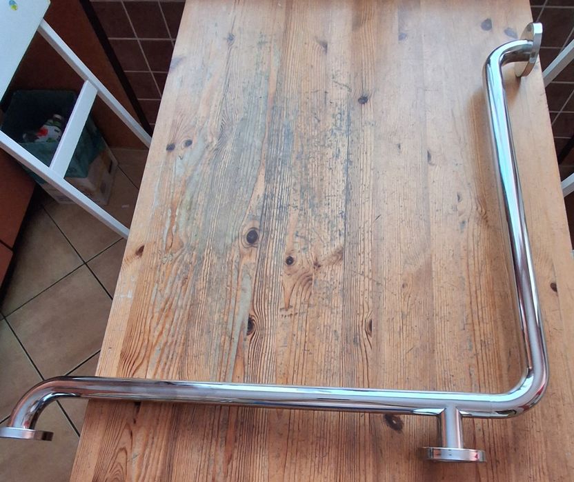 Uchwyt łazienkowy stalowy  kątowy  32 mm