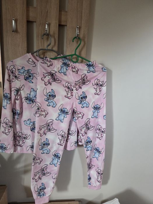Piżama dziewczęca, piżama Stitch 146-152