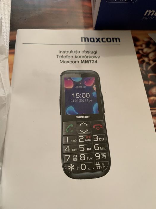Telefon maxcom MM724