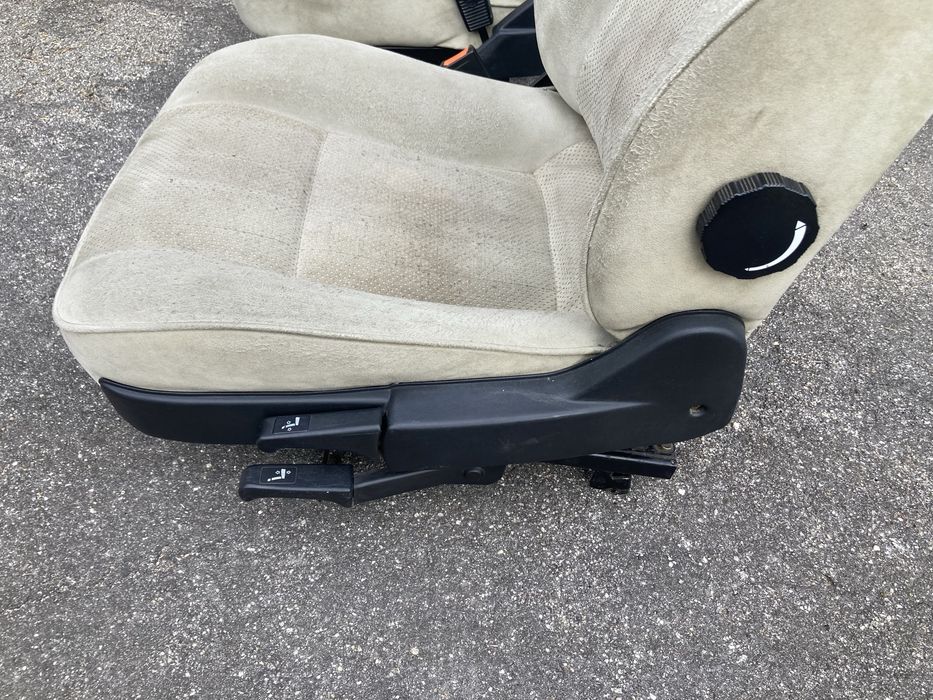 Lancia Delta bancos de alcantara