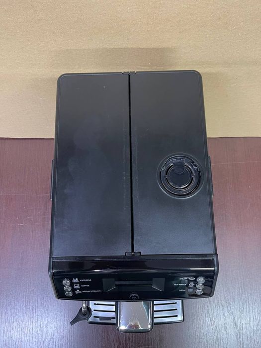 Кавомашина кавоварка Філіпс Philips EP3550 чорна