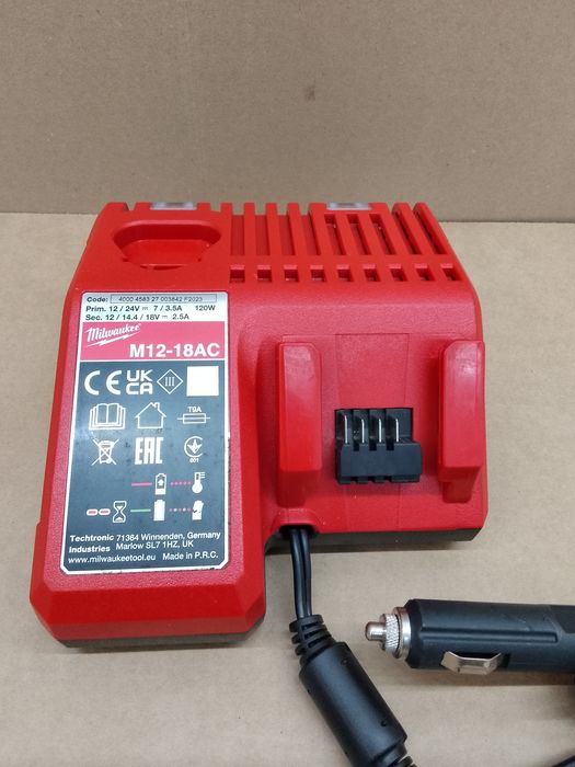 Milwaukee M12-18AC Ładowarka Akumulatorów Baterii Orginał 12/24V