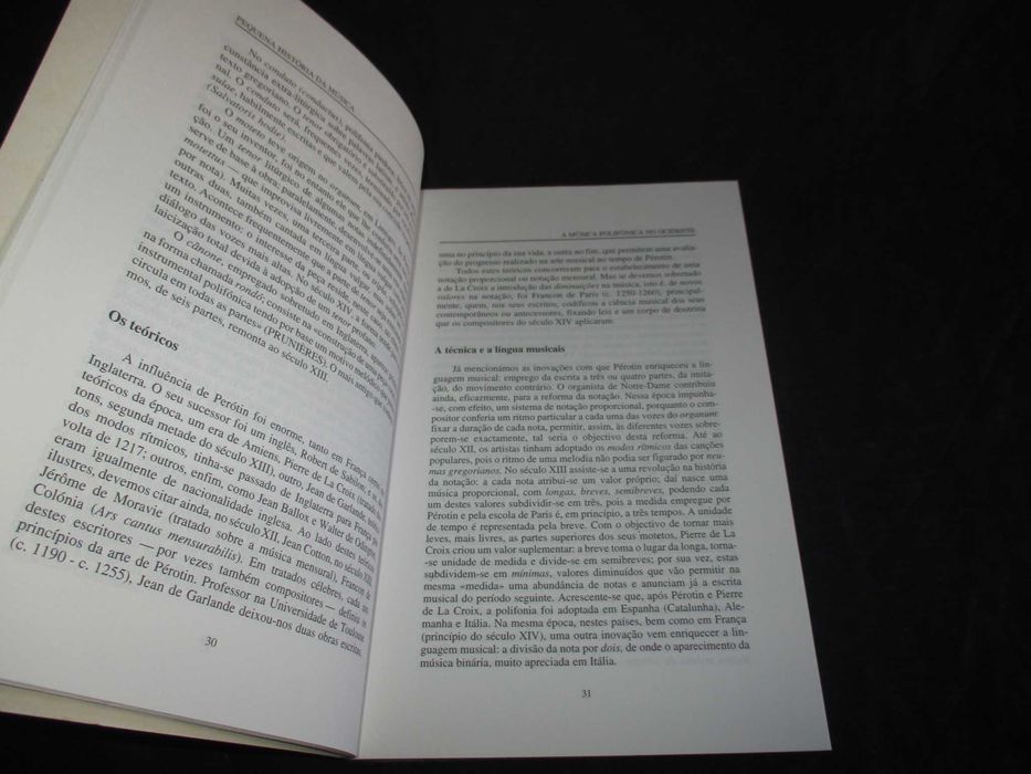 Livro Pequena História da Música Norbert Dufourcq