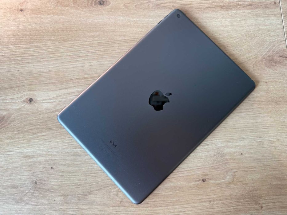 Tablet Apple iPad 7 gen. 32 GB WiFi bat: 98% + GW 6 msc