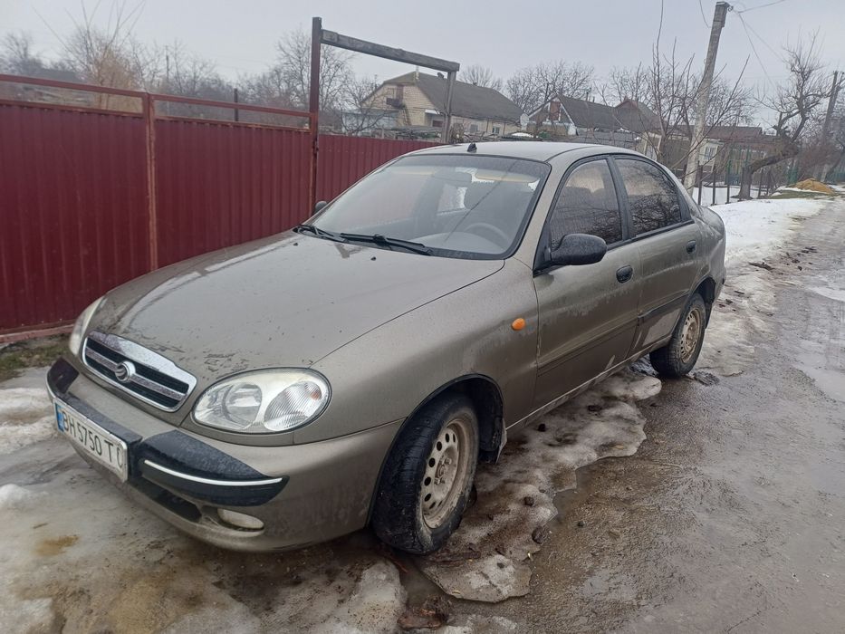 Продам ланос 2012