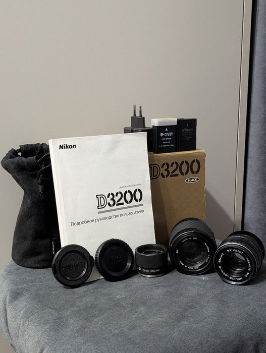 Nikon D3200 + 4 об'єктиви | обмін на Sony A / NEX, іншу бездзеркалку