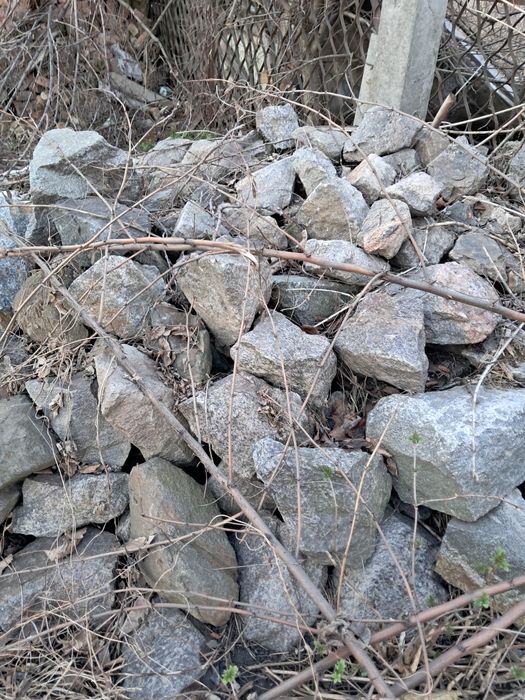 Бутовий камінь продам