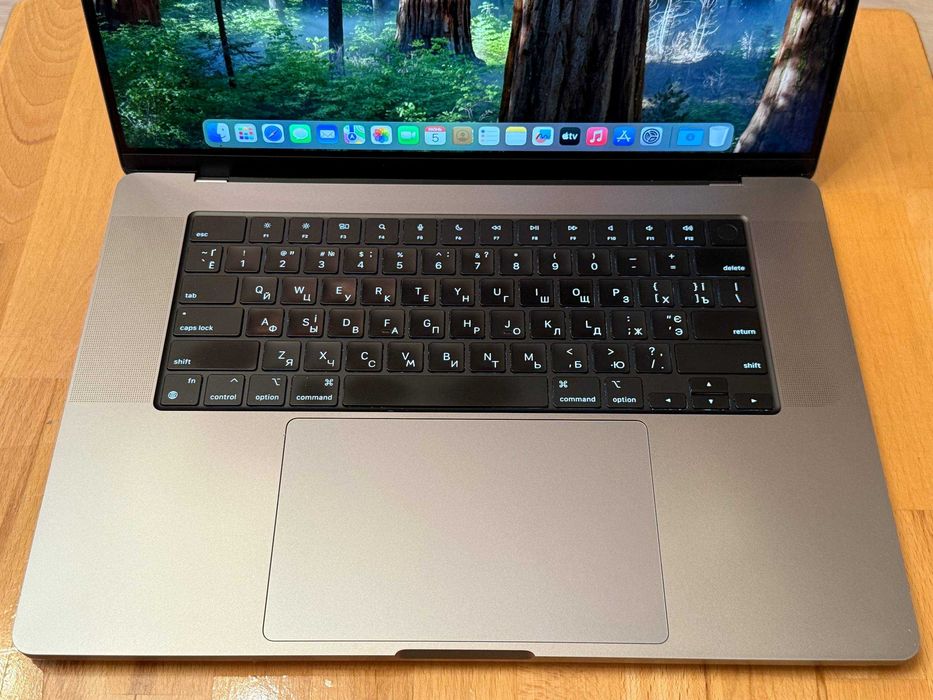 MacBook Pro 16 16/512GB M1 Pro 2021
