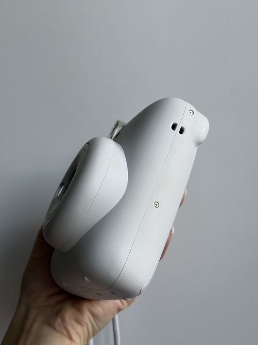 Фотоапарат Instax mini 12