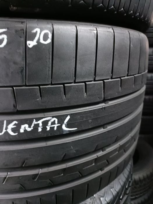 Pneus 305/25/20 continental