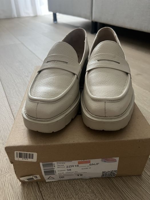 Skórzane loafersy Ryłko, rozm 38
