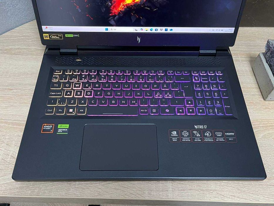 Ігровий Acer NITRO AN17 QHD165Hz/R7-8845HS/RTX4070 8GB/16DDR5/SSD1TB
