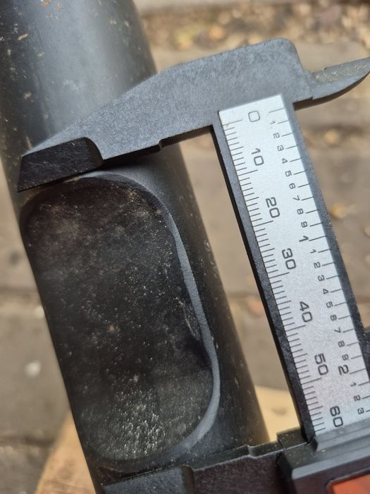 Grot szpikulec  do młota hydraulicznego