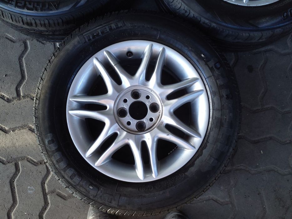 Jantes Lancia R15 Com Pneus 195/65 Furação 4X98