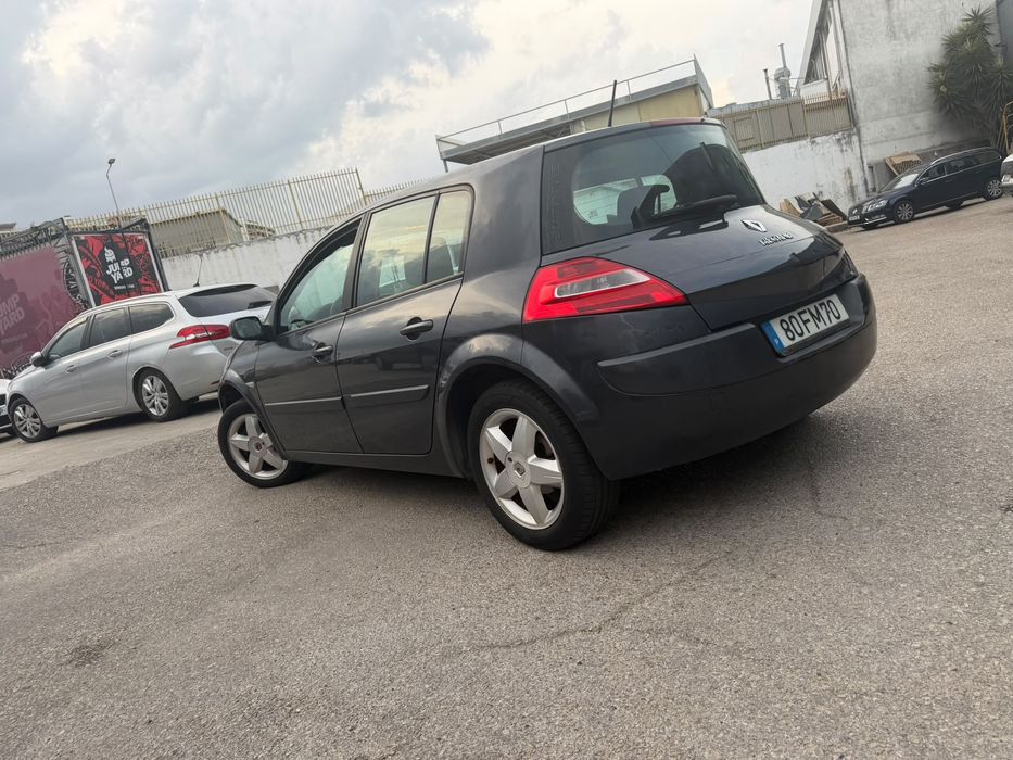 Renault megane extreme em estado novo foto 3