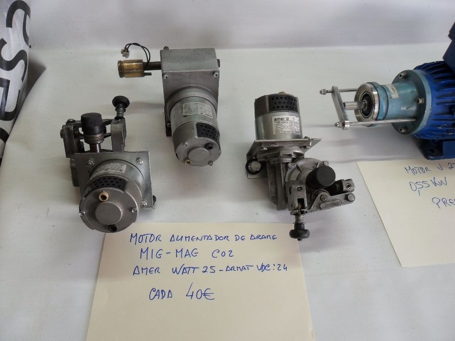 Motores de 230V de 1 HP e 380 v até 2.2 HP como novos