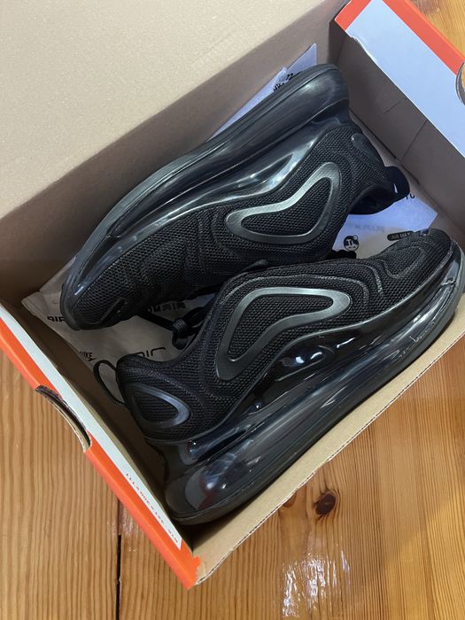 Buty  Nike Air Max 720 (GS)
