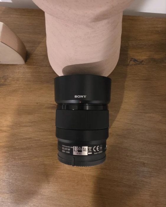 Lente SONY 50mm 1.8 FE