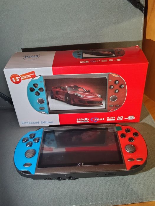 Nowa konsola retro gier ma 1100