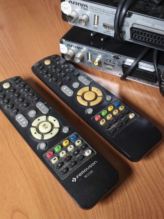 Dekodery ariva t650i DVB-T t750i 2 sztuki