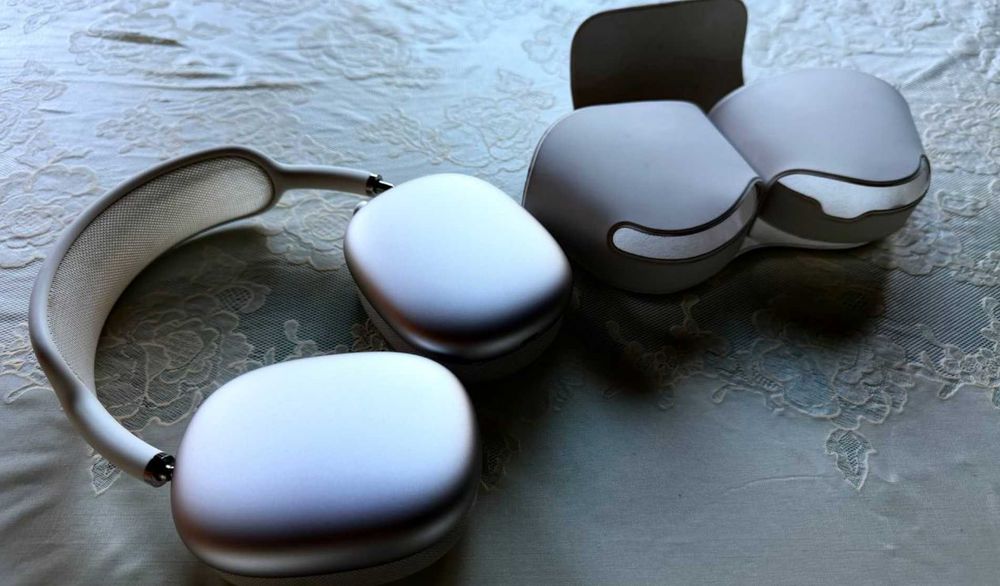 Наушники Apple AirPods Max USB-C 2024 (Starlight)