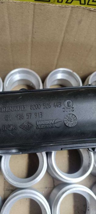 Патрубок интеркулера Renault Trafic Рено Трафик 2.0 реставрація втулка