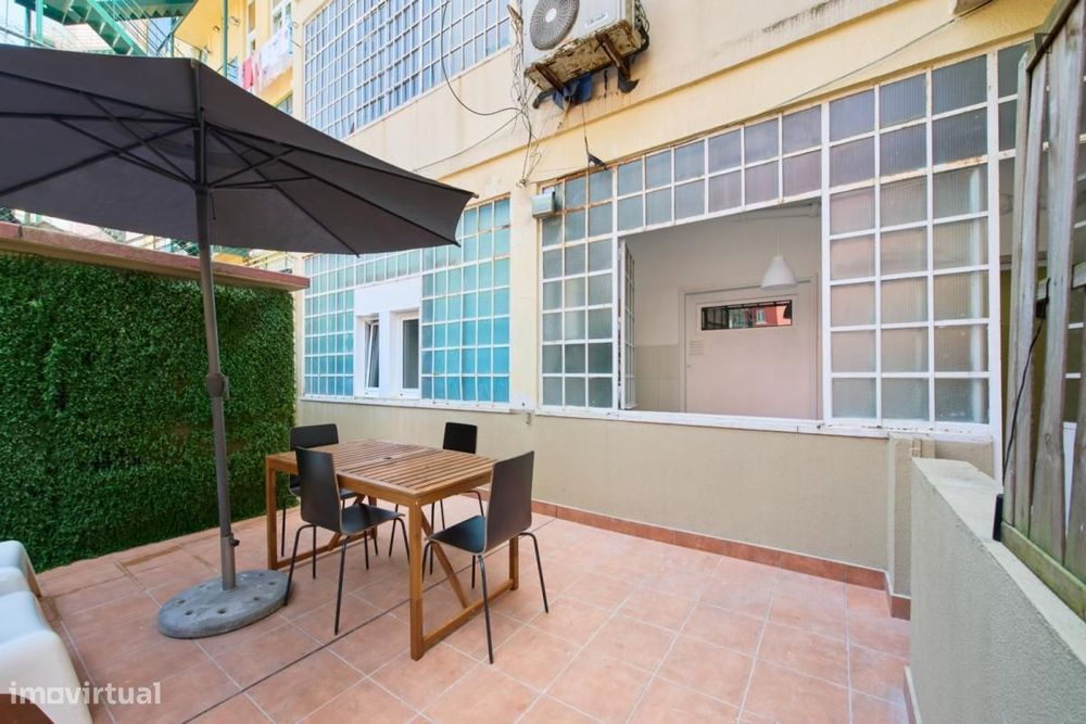 Quarto - localizado em Alameda Lisbon
