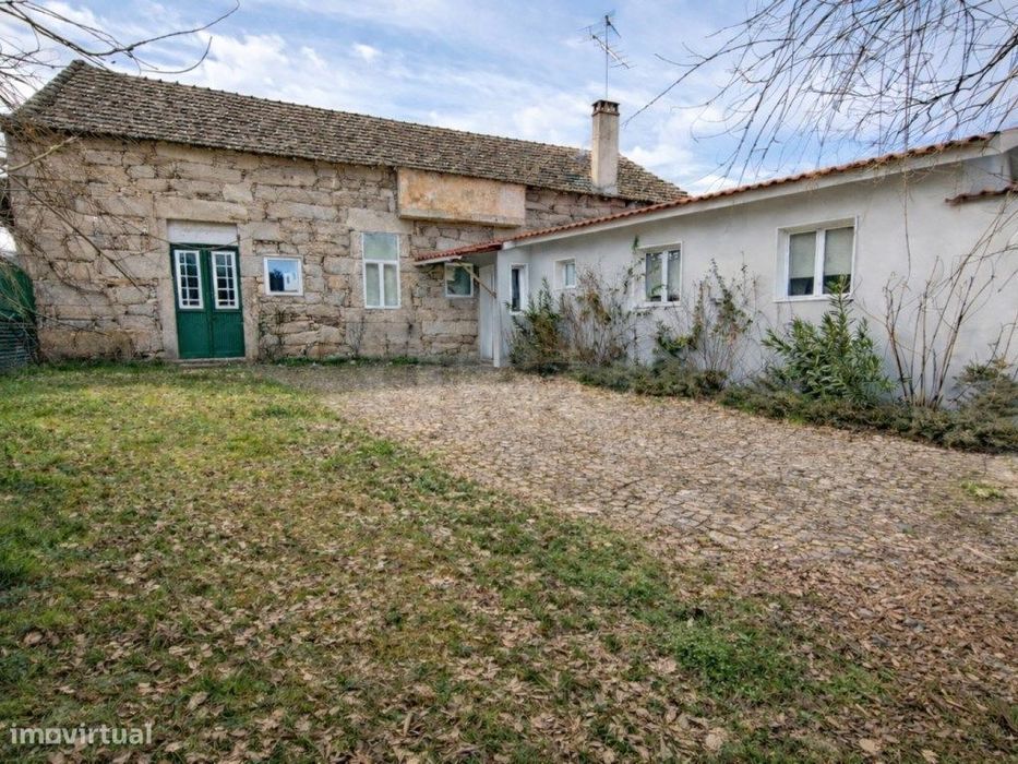 Turismo Rural, na modalidade, Casas de Campo + Café-Bar Vintage + E...