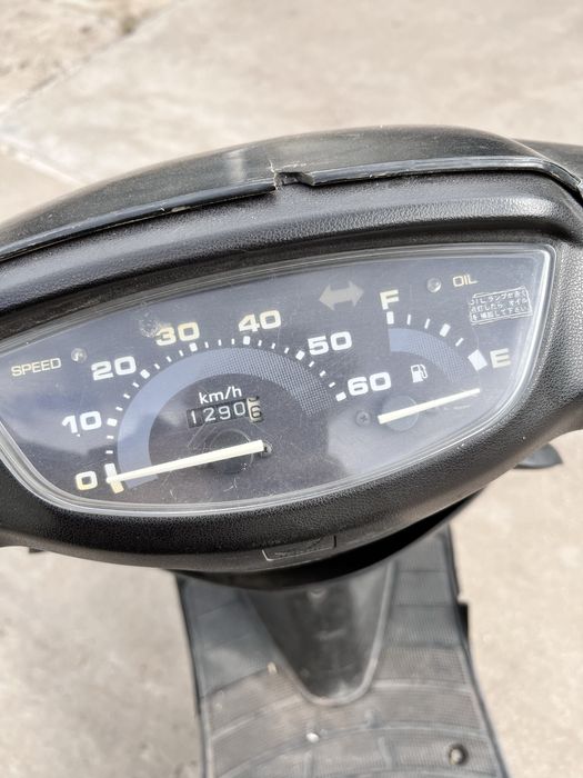 Продаєця скутер хонда діо 27