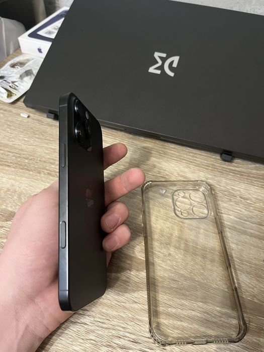 Продам Айфон 16 Про Макс 512