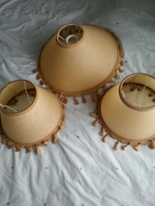 3 abajours em papiro