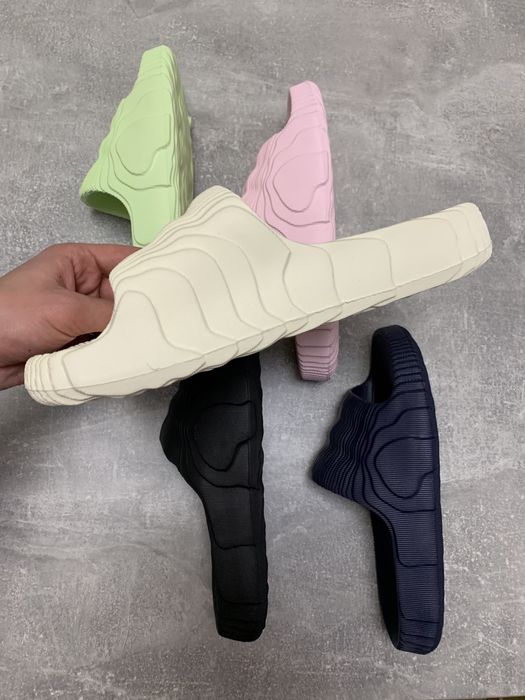 Шльопанці adidas adilette 22 тапки тапочки