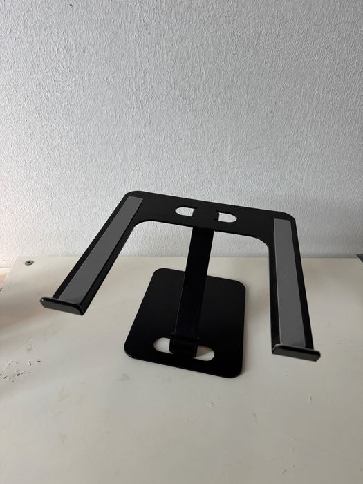 suporte para portátil – laptop stand – muito durável – como novo