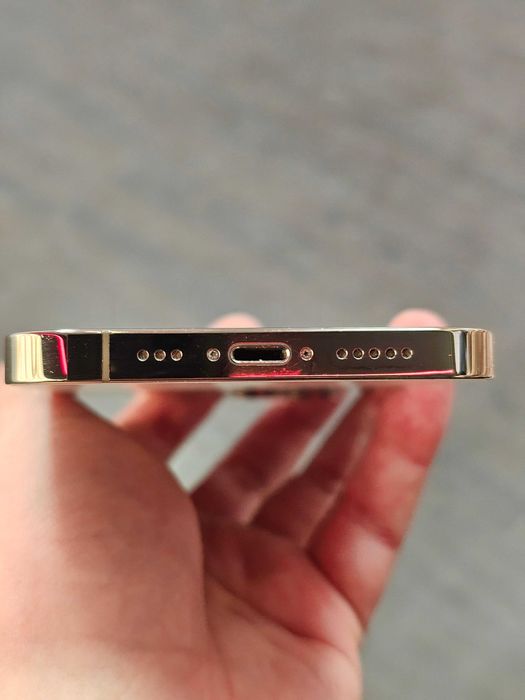 Iphone 12 pro gold ,stan idealny ! nowa bateria !