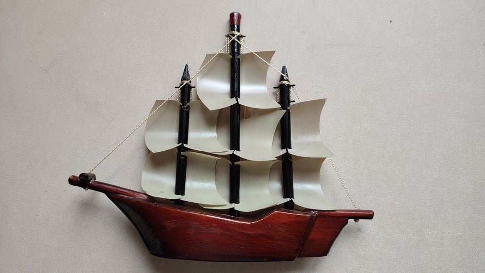 Кораблик, парусник