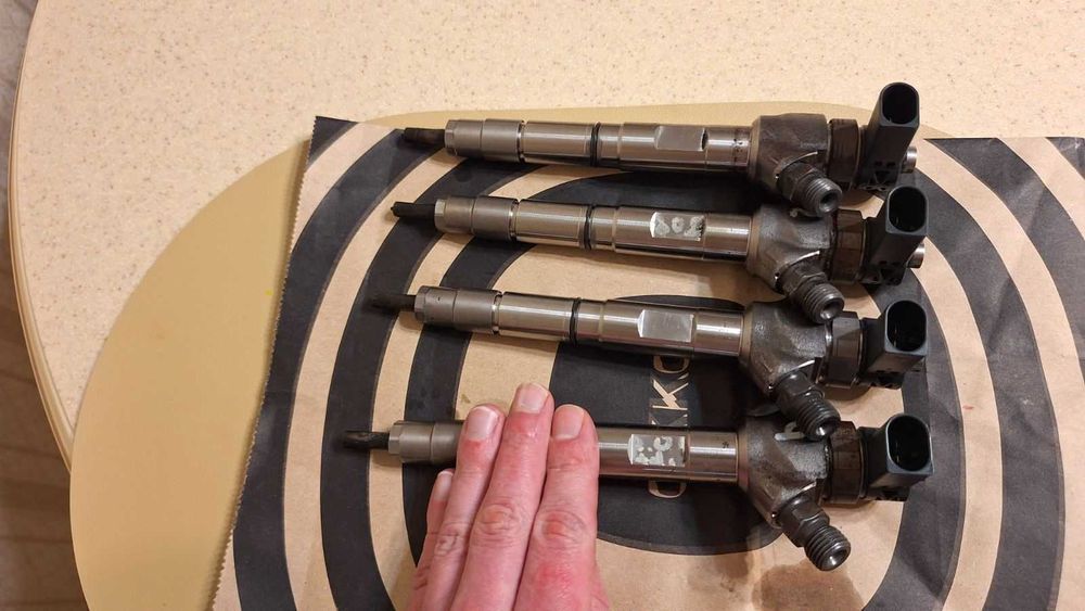 Форсунки VAG 04L130277AE