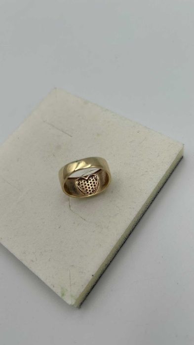 Złoty pierścionek pr.333/ 3.2 gr