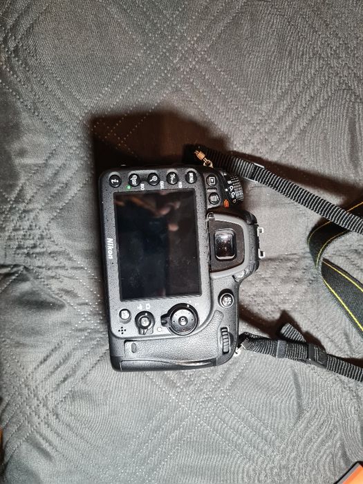 Nikon 7100d (lustrzanka)