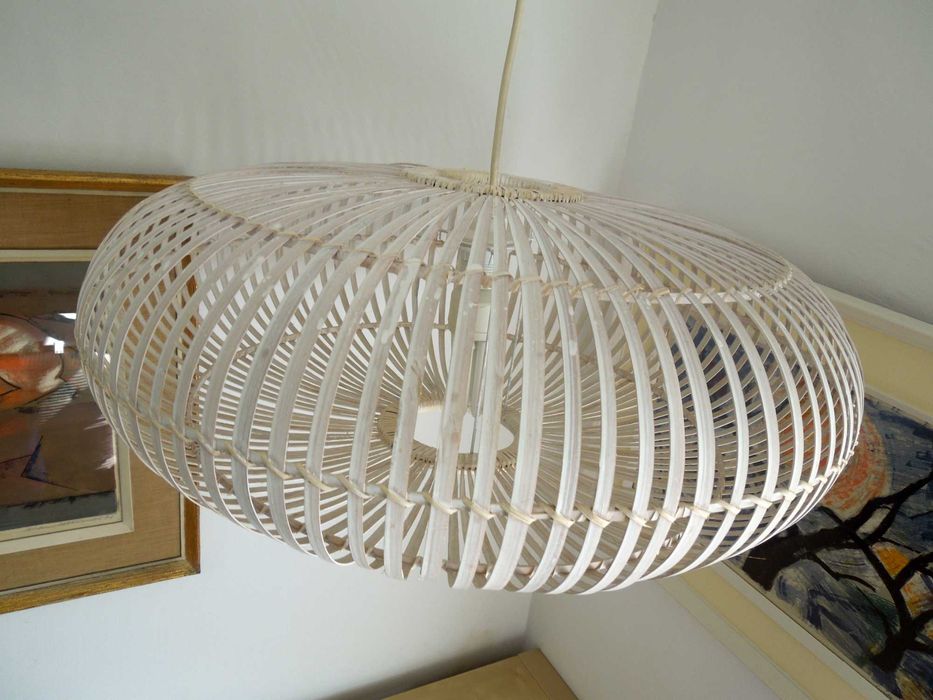 Candeeiro suspenso em vime branco - white wicker pendant light - Boho Chic
