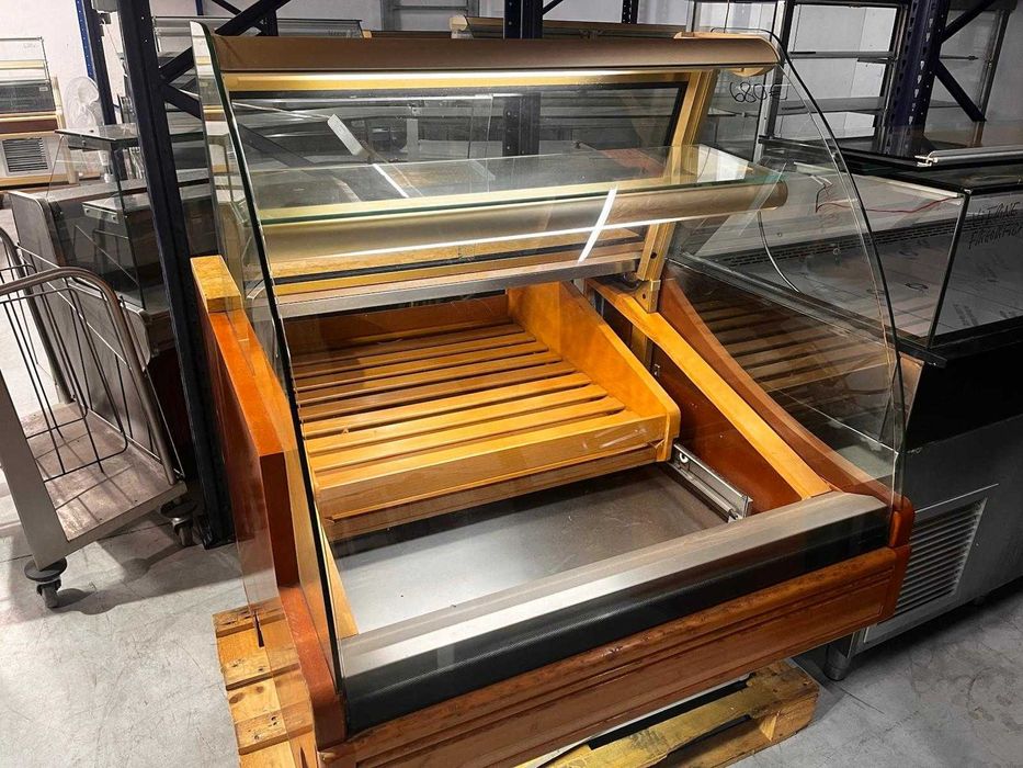 Vitrine expositora de Pão e Bolos secos