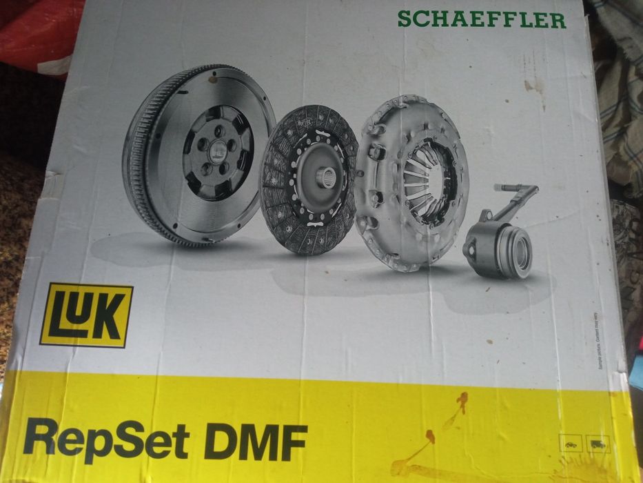 Двохмасовий маховик