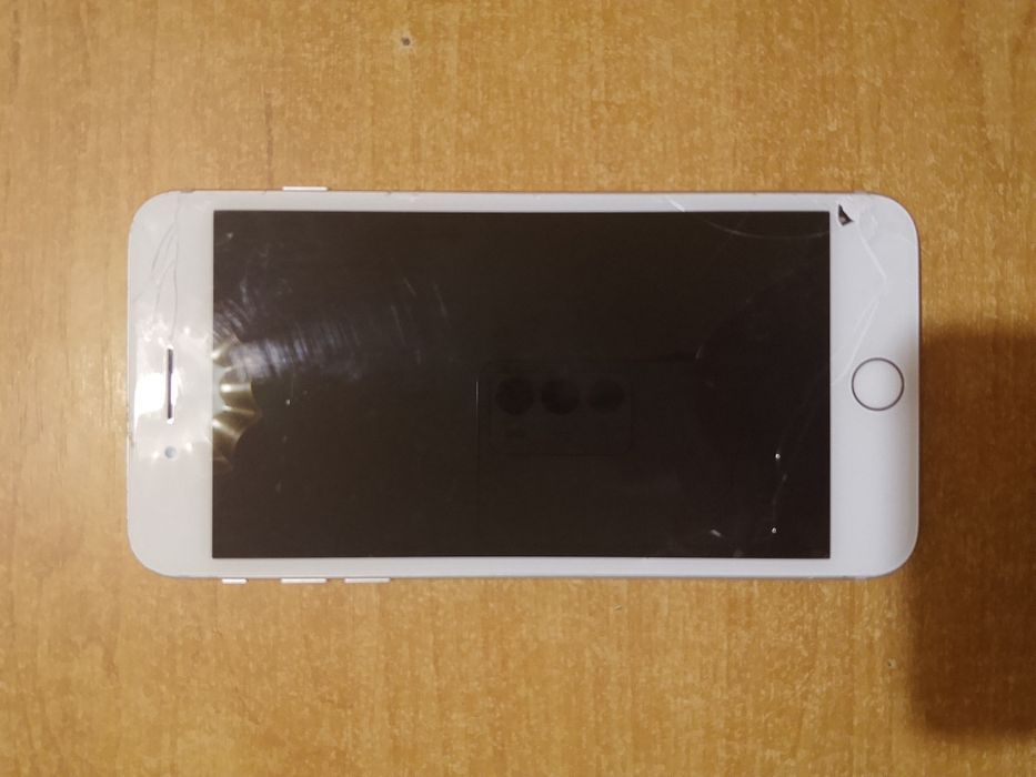IPhone 7 plus б/в,IPhone 5s новий