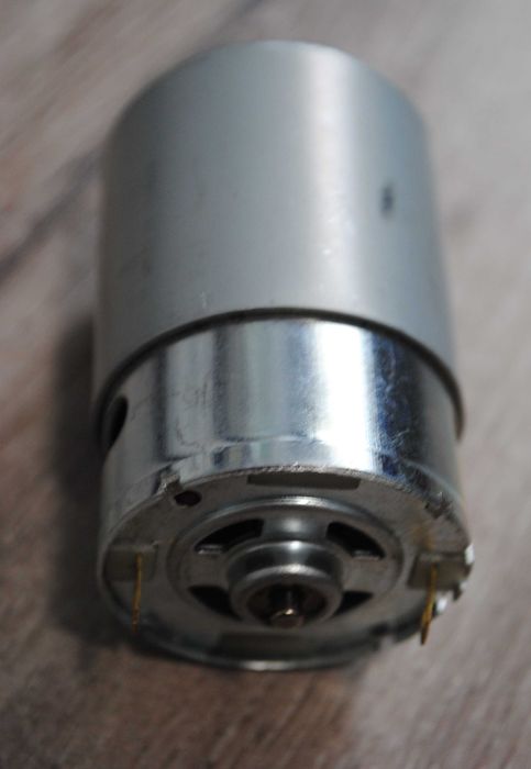 Електродвигун шуруповерта, акумуляторної техніки BRS-550 21V