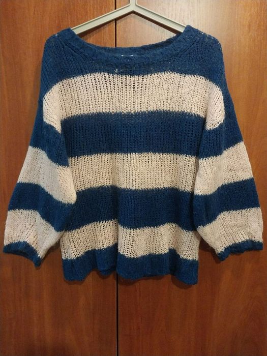 Светр жіночий, розмір S